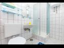 Appartamenti Milo - 50m from the sea: A1(2) Milna (Brac) - Isola di Brac  - Appartamento - A1(2): il bagno con la toilette