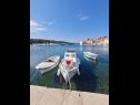 Casa vacanza Gari - 5 m from sea: H(4+2) Milna (Brac) - Isola di Brac  - Croazia - il dettaglio