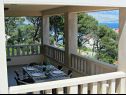 Appartamenti Mirja - sea view: A1(6) Postira - Isola di Brac  - Appartamento - A1(6): la terrazza coprita