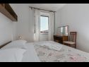 Appartamenti Josip - Apartment with Panoramic Sea view: A1(5) Postira - Isola di Brac  - Appartamento - A1(5): la camera da letto