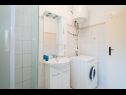 Appartamenti Annie - sea view : A1(3), A2(3), A3(4) Postira - Isola di Brac  - Appartamento - A3(4): il bagno con la toilette