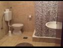 Appartamenti Sova - 20 m from beach : A1(7), A2(4) Postira - Isola di Brac  - Appartamento - A2(4): il bagno con la toilette