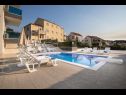 Appartamenti Ivan - with heated pool and seaview: A1(4), B1(4) Postira - Isola di Brac  - la casa