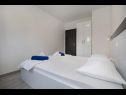 Appartamenti Ivan - with heated pool and seaview: A1(4), B1(4) Postira - Isola di Brac  - Appartamento - A1(4): la camera da letto