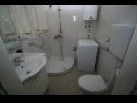 Appartamenti Tomi - 120m from the sea: A1(4+2) Postira - Isola di Brac  - Appartamento - A1(4+2): il bagno con la toilette