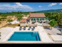 Casa vacanza Diana - pool and terrace: H(4+1) Pucisca - Isola di Brac  - Croazia - la casa