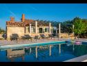 Casa vacanza Diana - pool and terrace: H(4+1) Pucisca - Isola di Brac  - Croazia - la piscina