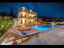 Casa vacanza Villa Gold - private pool & grill: H(12+4) Splitska - Isola di Brac  - Croazia - la casa