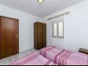 Appartamenti Silvana - economy apartments : A1(4), A3(2+1), A2(2) Supetar - Isola di Brac  - Appartamento - A1(4): la camera da letto