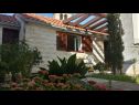 Casa vacanza Ivi - 100 m from sea: H(3) Supetar - Isola di Brac  - Croazia - la casa