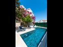 Appartamenti L&R - with pool: A1(4) Supetar - Isola di Brac  - la piscina