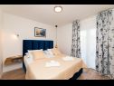 Appartamenti L&R - with pool: A1(4) Supetar - Isola di Brac  - Appartamento - A1(4): la camera da letto