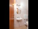 Appartamenti Suzi - 10 m from sea: A1-Meri 1(4+1), A2-Meri 2(4+1) Sutivan - Isola di Brac  - Appartamento - A2-Meri 2(4+1): la toilette