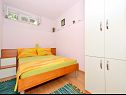 Appartamenti Aurelija - 20 m from beach: A1(4+2), A2(4), A3(2+2) Arbanija - Isola di Ciovo  - Appartamento - A1(4+2): la camera da letto