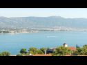 Appartamenti The View - close to the beach & parking: A1(2+2), A2(4+2) Mastrinka - Isola di Ciovo  - lo sguardo