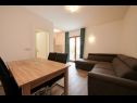 Appartamenti Antonia - 270m to sea: A4 Green(2+2), SA2 Silver(2), A1Blue(2), SA3 Gold(2) Mastrinka - Isola di Ciovo  - Appartamento - A4 Green(2+2): il soggiorno