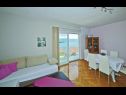 Appartamenti Hazi 1 - 150m from sea: A1 Trogir(4+2), A2 Mastrinka(4+2) Mastrinka - Isola di Ciovo  - Appartamento - A1 Trogir(4+2): la sala da pranzo