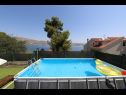 Casa vacanza Jelka - 50 m from beach: H(10+2) Okrug Donji - Isola di Ciovo  - Croazia - la piscina