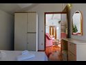 Appartamenti Bozo - amazing terrace and sea view: A1(4) Okrug Gornji - Isola di Ciovo  - Appartamento - A1(4): la camera da letto