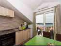 Appartamenti Tamara - great view: A1(2) Okrug Gornji - Isola di Ciovo  - Appartamento - A1(2): la cucina con la sala da pranzo