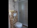 Appartamenti Mara - 70m from the sea A2(4+1), A3(4+1), A4(2+1), A1(2+1) Okrug Gornji - Isola di Ciovo  - Appartamento - A4(2+1): il bagno con la toilette