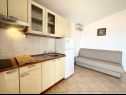 Appartamenti Mari - 150 m from sea: A1(2+1), A2(2+1), A3(2+1), A4(2+1) Okrug Gornji - Isola di Ciovo  - Appartamento - A1(2+1): la cucina