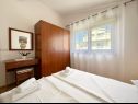 Appartamenti Mari - 150 m from sea: A1(2+1), A2(2+1), A3(2+1), A4(2+1) Okrug Gornji - Isola di Ciovo  - Appartamento - A4(2+1): la camera da letto