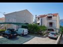 Appartamenti Natali - 5 M from the beach : A6(4+1) Okrug Gornji - Isola di Ciovo  - la casa