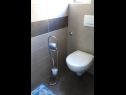 Appartamenti Zrinko A1(5)-Mali, A2(5)-Veliki Novi Vinodolski - Riviera Crikvenica  - Appartamento - A1(5)-Mali: il bagno con la toilette
