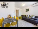 Appartamenti Mario - 50 m from sea : A1(2+2) Novi Vinodolski - Riviera Crikvenica  - Appartamento - A1(2+2): il soggiorno
