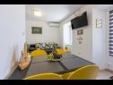 Appartamenti Mario - 50 m from sea : A1(2+2) Novi Vinodolski - Riviera Crikvenica  - Appartamento - A1(2+2): la sala da pranzo