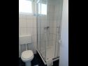 Appartamenti Radmi A1(4) - veliki, A2(4) - mali Novi Vinodolski - Riviera Crikvenica  - Appartamento - A2(4) - mali: il bagno con la toilette