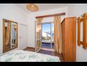 Appartamenti Pavo - comfortable with parking space: A1(2+3), SA2(2+1), A3(2+2), SA4(2+1), A6(2+3) Cavtat - Riviera Dubrovnik  - Appartamento - A3(2+2): la camera da letto