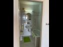 Appartamenti Ivan - 60m from the sea: A1 (4+1), A2 (3+1), A3 (3+1) Ivan Dolac - Isola di Hvar  - Appartamento - A1 (4+1): il bagno con la toilette