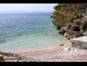 Appartamenti Mateo - by the beach; A1 Delia(5), A2 Mateo(4), A3 Mini(3+2) Baia Skozanje (Gdinj) - Isola di Hvar  - Croazia - la spiaggia