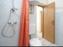 Appartamenti Josi - 200 m from sea: SA1(2), SA2(2), SA3(2), A5(4), SA6(2), A7(4) Vrboska - Isola di Hvar  - Studio appartamento - SA2(2): il bagno con la toilette