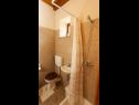 Casa vacanza Dujam - quite location: H(5) Bale - Istria  - Croazia - H(5): il bagno con la toilette