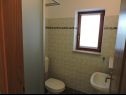 Appartamenti Mimi - with swimming pool A1 Jasen(2+2), A2 Ulika(4+1) , A4 Christa(4+1)  Krnica - Istria  - Appartamento - A1 Jasen(2+2): il bagno con la toilette