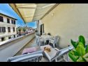Appartamenti Ariana - central & comfy: A1(4) Porec - Istria  - lo sguardo dalla terrazza