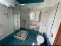 Appartamenti SM A1(4) Pula - Istria  - Appartamento - A1(4): il bagno con la toilette