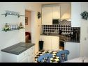 Appartamenti Martin - modern: A2(4), A3(4), A4(4) Rovinjsko Selo (Rovinj) - Istria  - Appartamento - A2(4): la cucina con la sala da pranzo