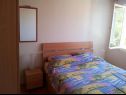 Appartamenti Mila - 80 m from the beach: A1(6) Brna - Isola di Korcula  - Appartamento - A1(6): la camera da letto