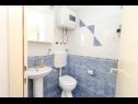 Appartamenti Niks - terrace & sea view: A1(4), A2(2) Vela Luka - Isola di Korcula  - Appartamento - A2(2): il bagno con la toilette
