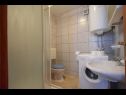 Appartamenti Jozefina - barbecue: A1(4+1), A2(3+1) Malinska - Isola di Krk  - Appartamento - A2(3+1): il bagno con la toilette