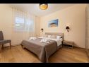 Appartamenti Marina - 60 meters to the beach A1(4), A2(4) Malinska - Isola di Krk  - Appartamento - A2(4): la camera da letto