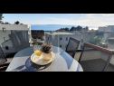 Appartamenti Villa Esse - heated pool & seaview: A1(2+2), A2(4+2), A3(2+2), A4(4+2), A5(2+2) Baska Voda - Riviera Makarska  - Appartamento - A1(2+2): lo sguardo dalla terrazza