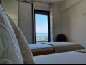 Appartamenti Villa Esse - heated pool & seaview: A1(2+2), A2(4+2), A3(2+2), A4(4+2), A5(2+2) Baska Voda - Riviera Makarska  - Appartamento - A2(4+2): la camera da letto