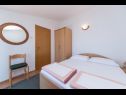 Appartamenti Gordan - apartments by the sea: A1(3+1), A2(3+1), A3(2) Brist - Riviera Makarska  - Appartamento - A1(3+1): la camera da letto