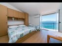 Appartamenti Gordan - apartments by the sea: A1(3+1), A2(3+1), A3(2) Brist - Riviera Makarska  - Appartamento - A2(3+1): la camera da letto