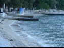 Appartamenti Graci - 20 m from pebble beach: A1(4) Gradac - Riviera Makarska  - la spiaggia